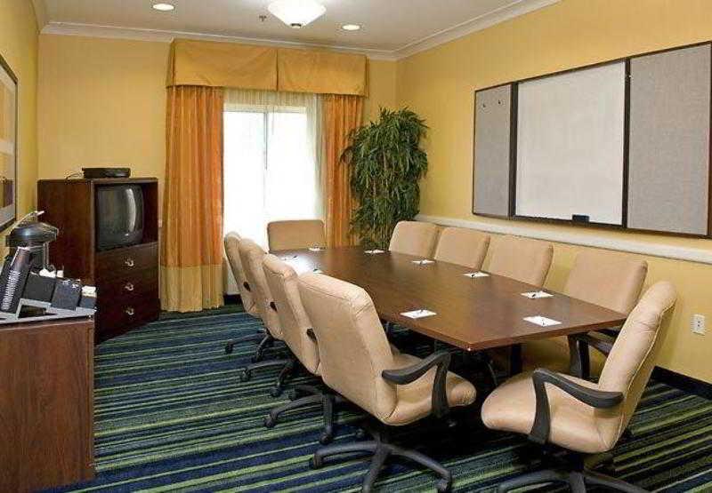 Fairfield Inn & Suites By Marriott Boston Milford Facilidades foto